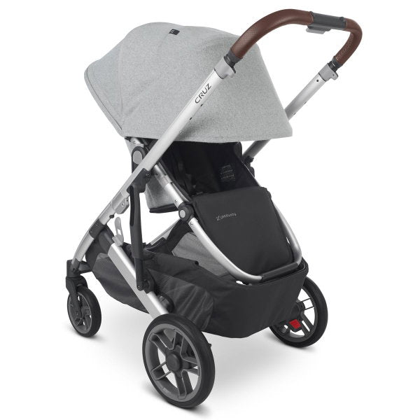  UPPAbaby Cruz V2 Sportwagen Stella Grey Brushed